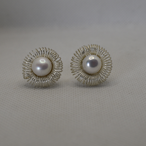 Earrings pearl Earrings pearl